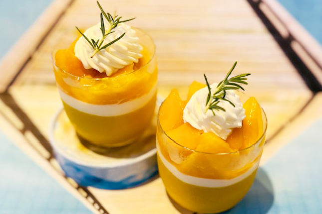 宮崎マンゴーのミルクプリン